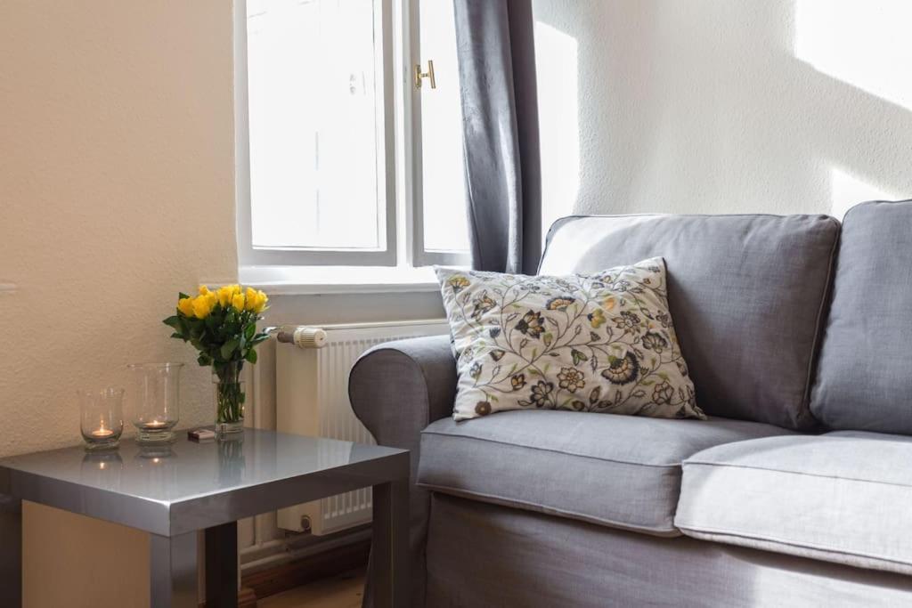 Zentrale Altbauwohnung Im Helmholtzkiez Berlin Kültér fotó