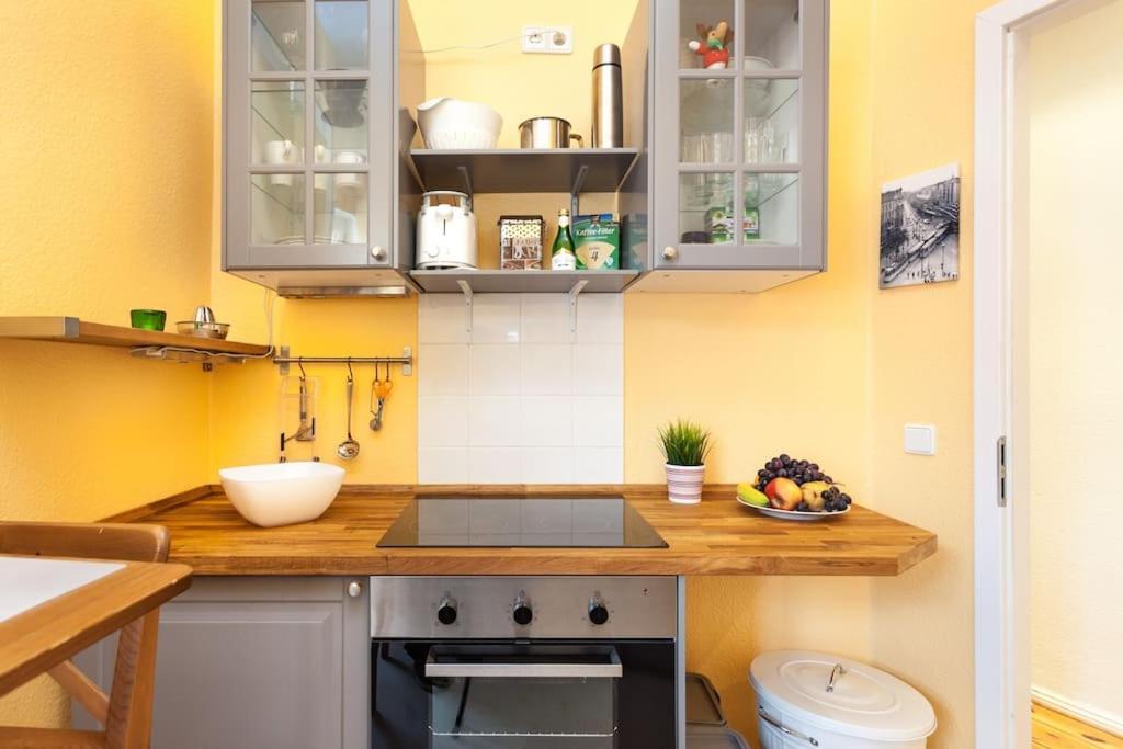 Zentrale Altbauwohnung Im Helmholtzkiez Berlin Kültér fotó